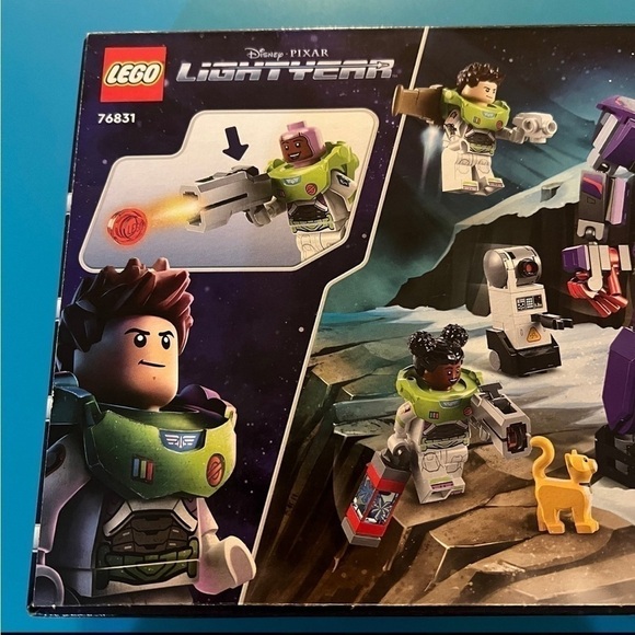 Retired LEGO Disney Pixar Lightyear Zurg Battle 76831 | Buzz Lightyear Toy Set - Picture 6 of 12